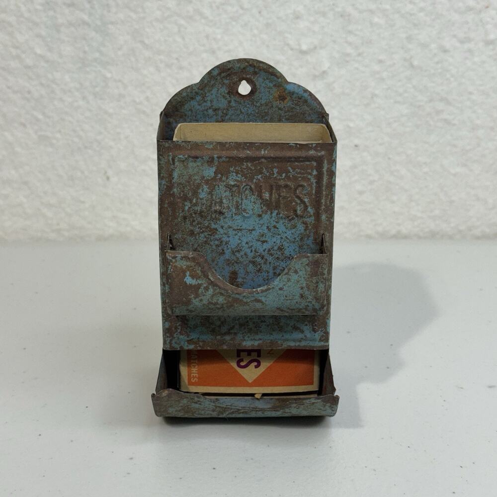 VTG Blue Rusted Metal Wall-Mounted Matchbox Holder Box Wooden Matches Farmhouse